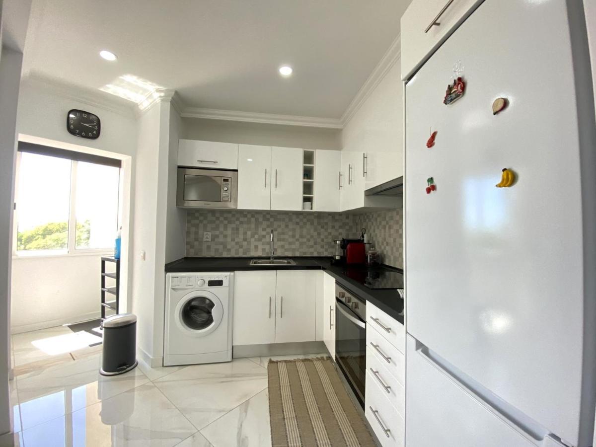 Crystal By Homing Apartment